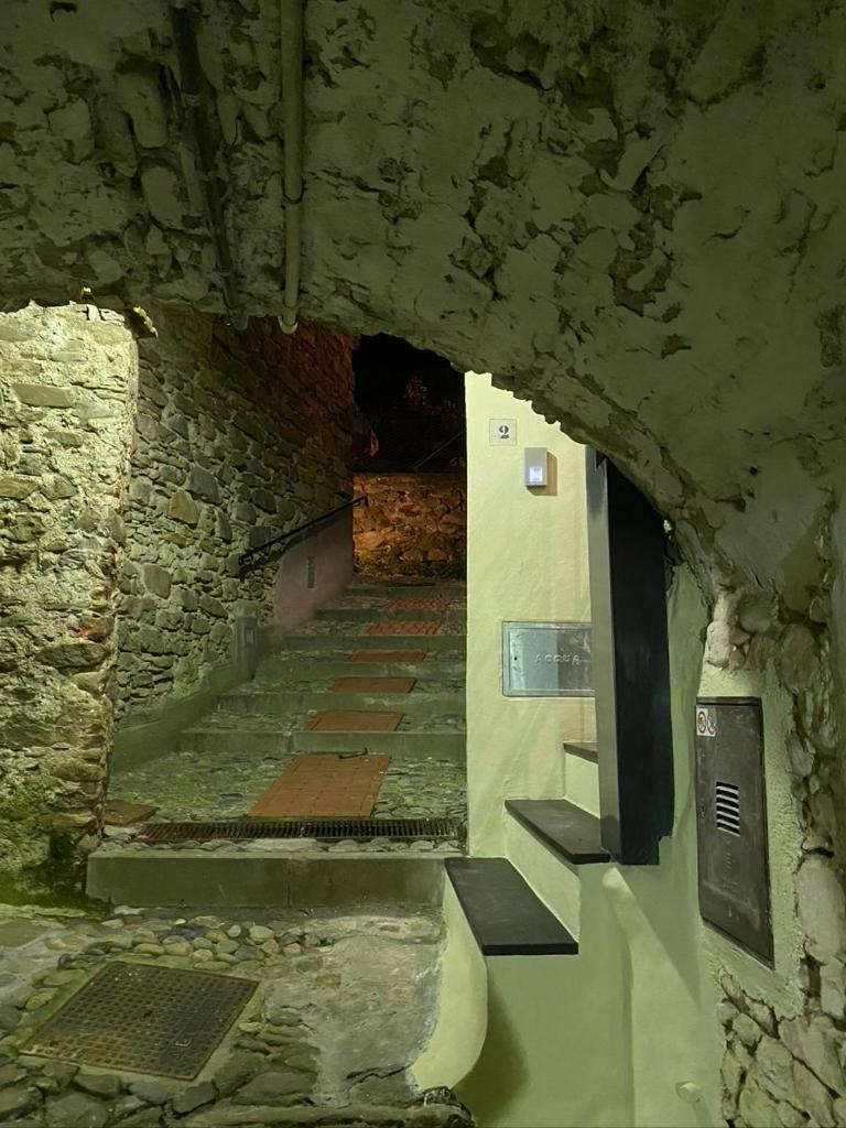 Vicolo Rosso 2 Villa Dolceacqua Luaran gambar
